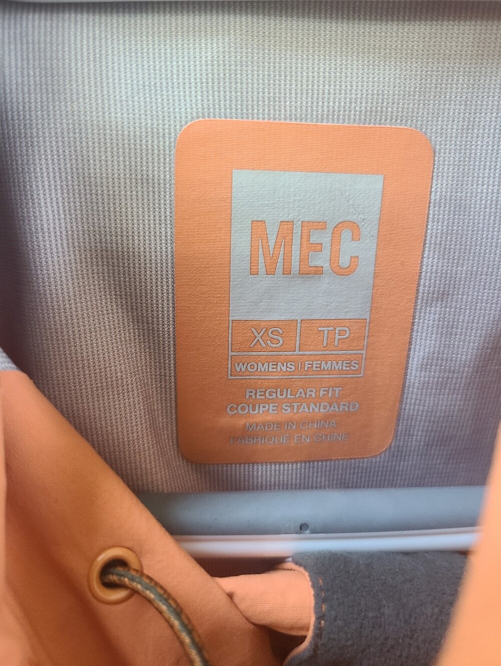 MEC Trackback Ski Jacket - Picture 5 of 15